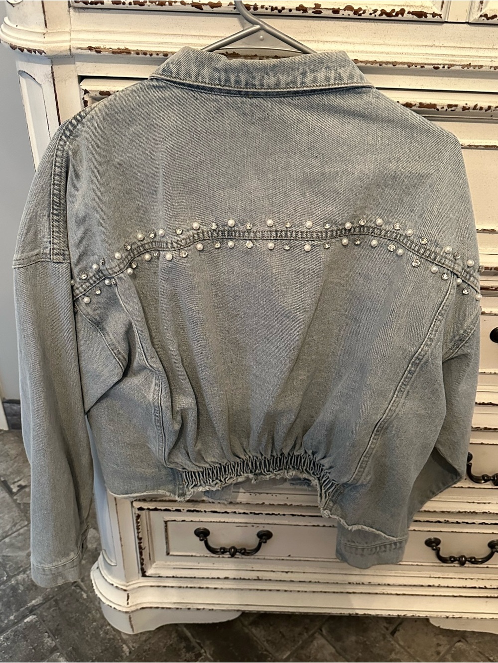 BIBI Light Gray Pearl-Trim Denim Jacket - Picture 4 of 4